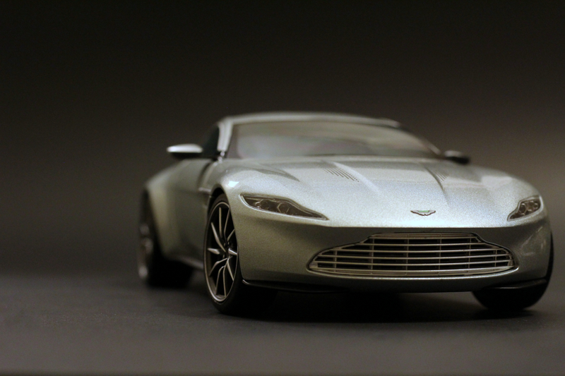 Illustration for article titled Hot Wheels Elite Aston Martin DB10 in 1:18 scale